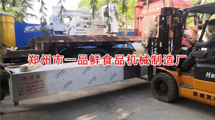 東莞客戶訂購的多功能型流水線發(fā)貨啦(圖2) 東莞客戶訂購的多功能型流水線發(fā)貨啦(圖2)