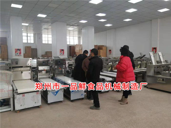 客服接待來(lái)自廣州的老客戶 客服接待來(lái)自廣州的老客戶