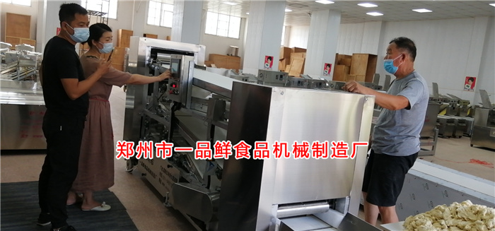 客服講解自循環(huán)揉壓機(jī)操作技巧 客服講解自循環(huán)揉壓機(jī)操作技巧